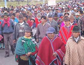 Latacunga: Marcha ind�gena (Foto: El Hoy)
